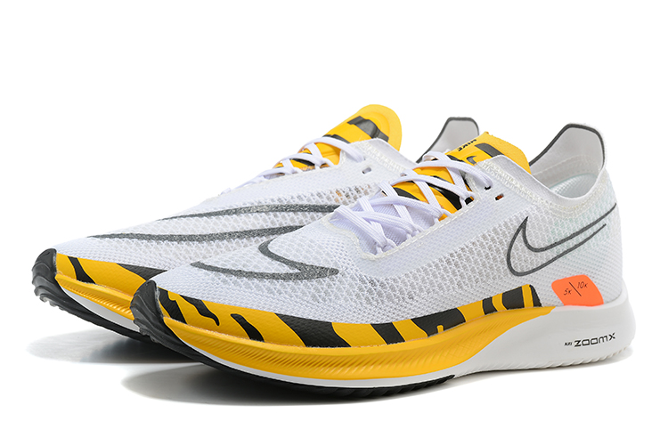 Women's Running weapon Zomx Streakfly Proto White/Yellow Shoes 0004